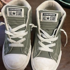 Youth girls converse sneakers